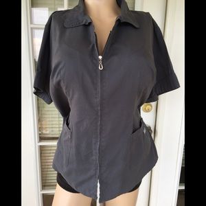 🌸Butter-Soft Ladies Medical Top, Size Large 🌸